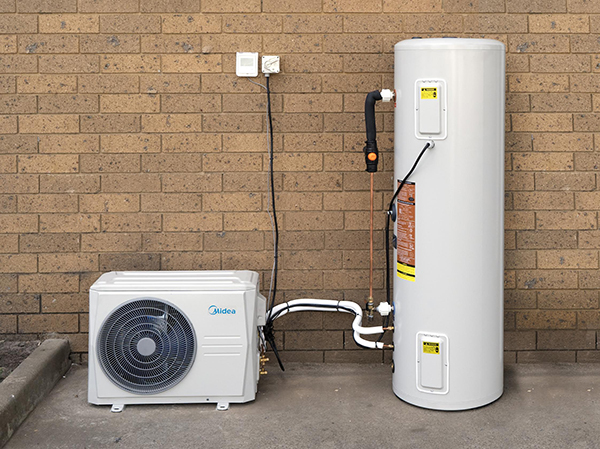 https://www.hospitalitydirectory.com.au/images/industry_news_images/2024/9_September/Heat-Pump.jpg